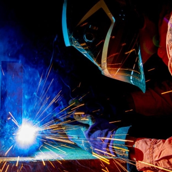 Hiring Welders in McConnellsburg & Greencastle, PA – Competitive Pay & Benefits!